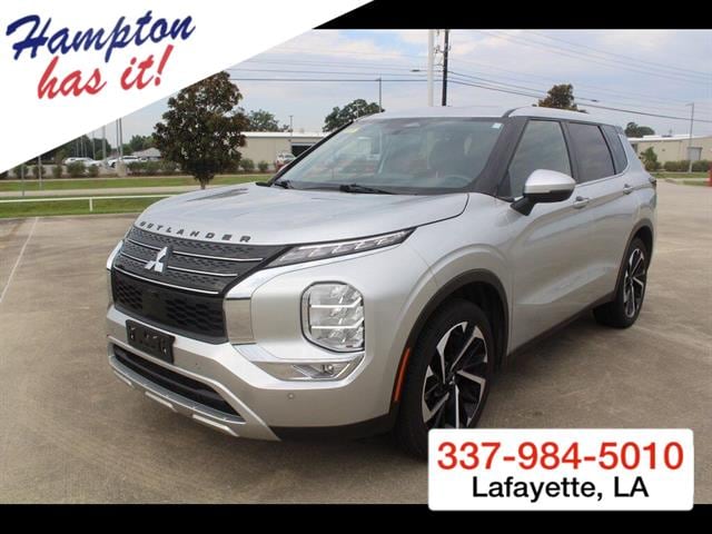 2024 Mitsubishi Outlander SE 2WD's photo