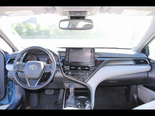 2023 Toyota Camry XSE - Photo 17