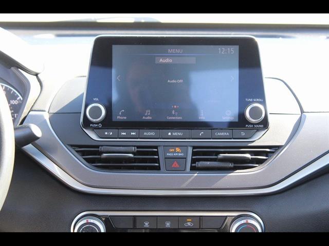 2023 Nissan Altima SR - Photo 25