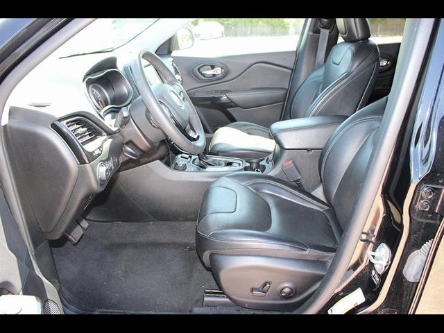 2023 Jeep Cherokee Altitude Lux - Photo 16