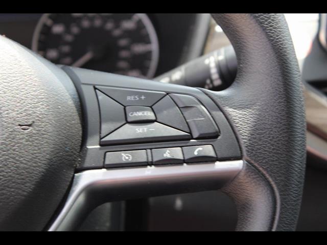 2023 Nissan Altima SV - Photo 14