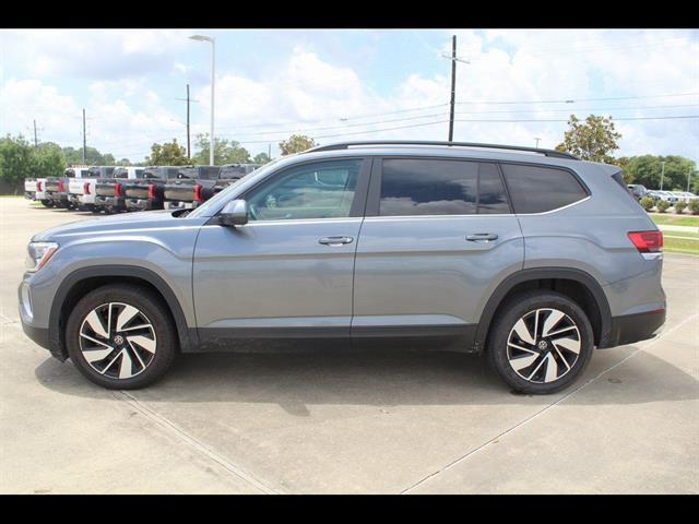2024 Volkswagen Atlas SE w/Tech - Photo 6