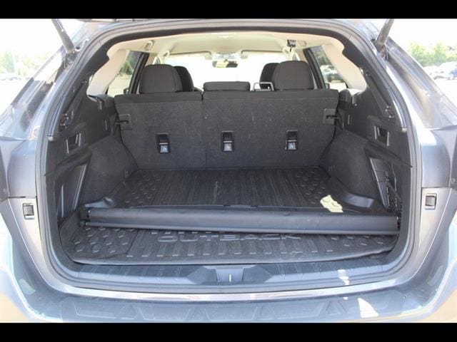 2021 Subaru Outback Premium - Photo 8