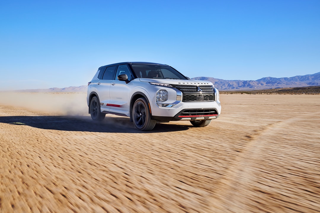 2025-Mitsubishi-Outlander-Ralliart-SUV-L01.jpg