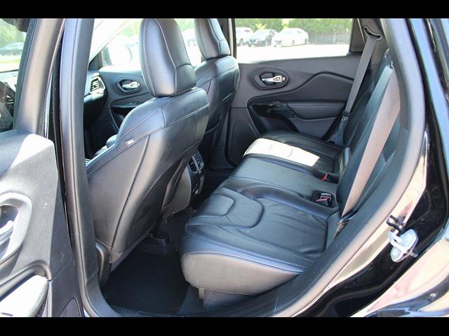 2023 Jeep Cherokee Altitude Lux - Photo 34