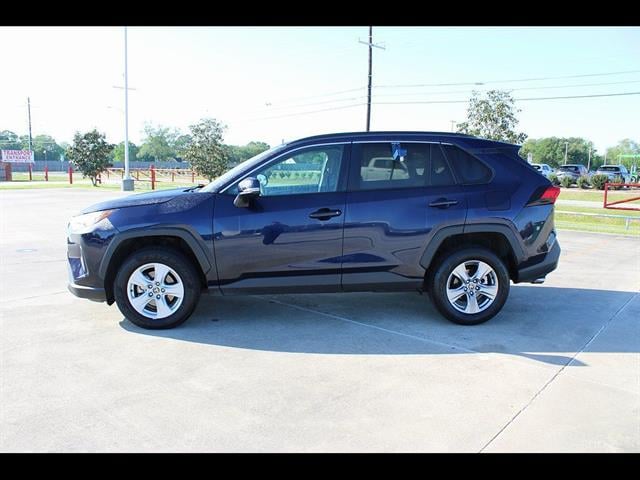 2024 Toyota RAV4 XLE - Photo 10