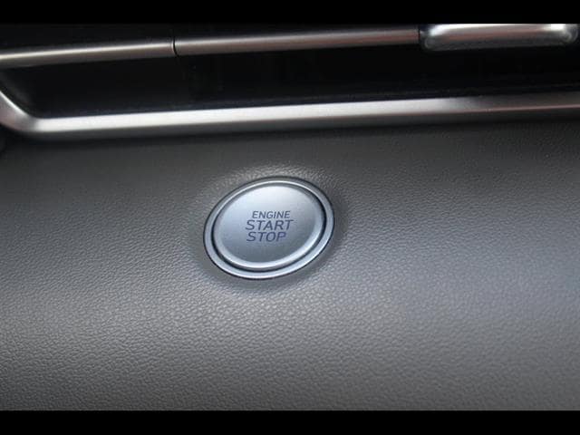 2023 Hyundai Elantra SEL - Photo 23
