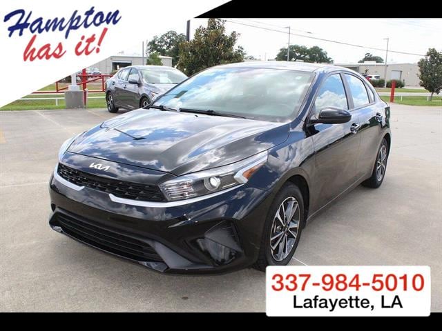 2023 Kia Forte LXS AT's photo