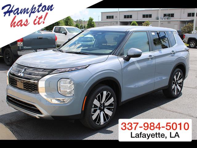 2026 Mitsubishi Outlander SE
