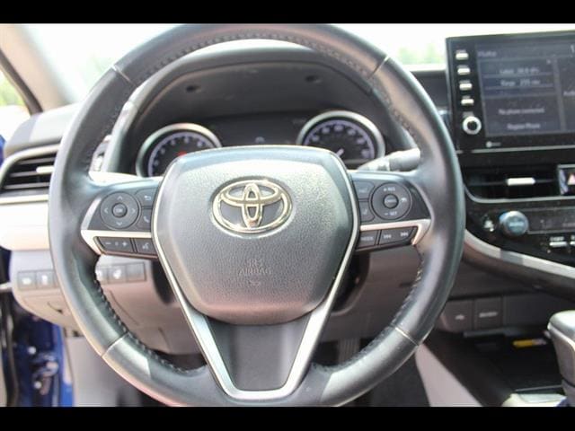 2023 Toyota Camry XLE - Photo 12