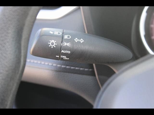 2024 Toyota RAV4 XLE - Photo 20