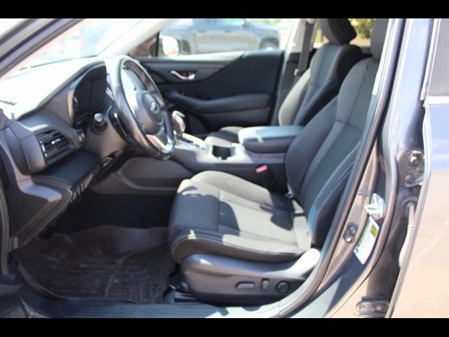 2021 Subaru Outback Premium - Photo 16