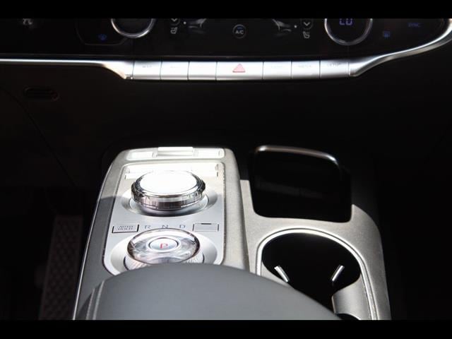 2025 GENESIS GV70 Standard - Photo 28