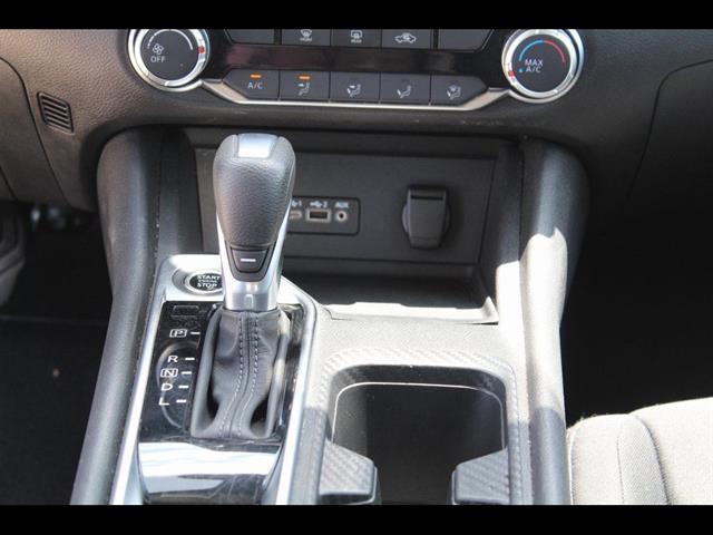 2023 Nissan Sentra SV - Photo 28