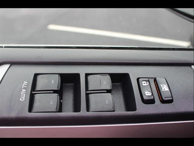 2016 Toyota 4Runner Limited - Photo 13