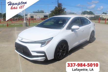 2023 Toyota Corolla SE Sedan