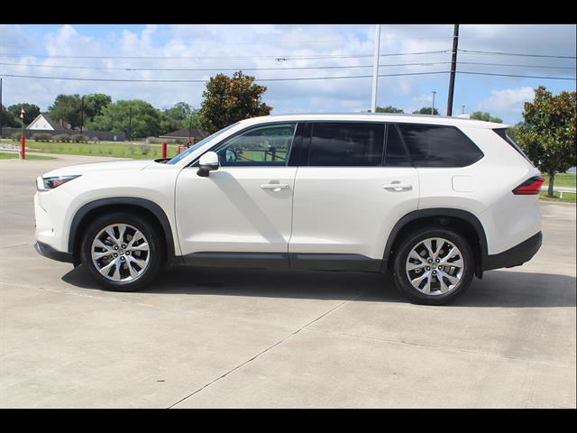2024 Toyota Grand Highlander Limited - Photo 11
