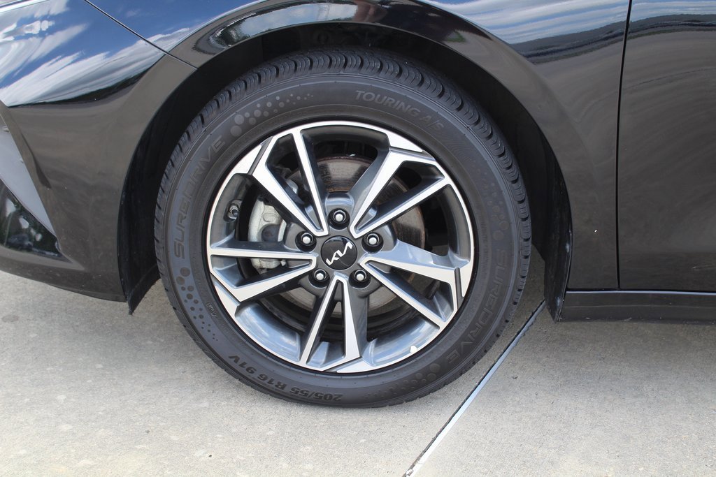 Used 2023 Kia Forte LXS with VIN 3KPF24ADXPE563233 for sale in Lafayette, LA