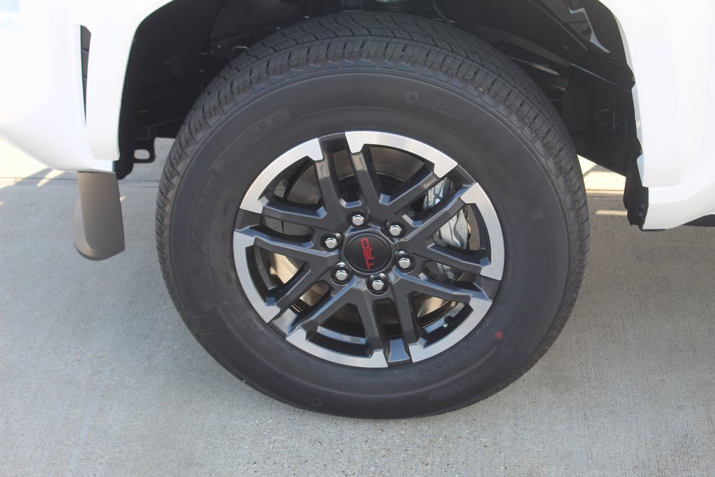 2025 Toyota Tacoma TRD Sport Double Cab photo 2