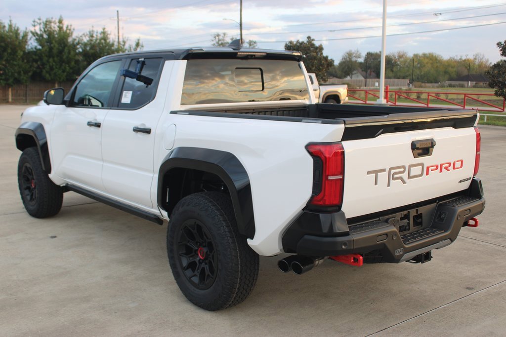 2026 Toyota Tacoma TRD Pro photo 4