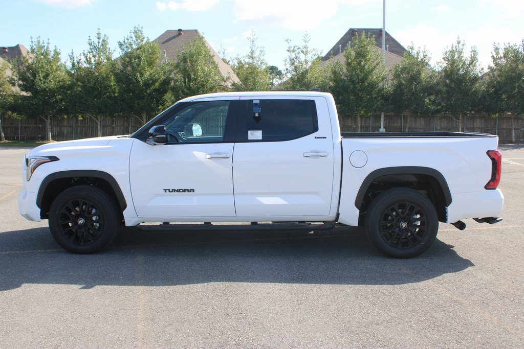 2026 Toyota Tundra Limited photo 3