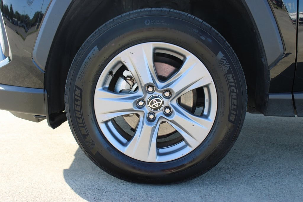 Used 2024 Toyota RAV4 XLE with VIN 2T3W1RFV6RW303064 for sale in Lafayette, LA