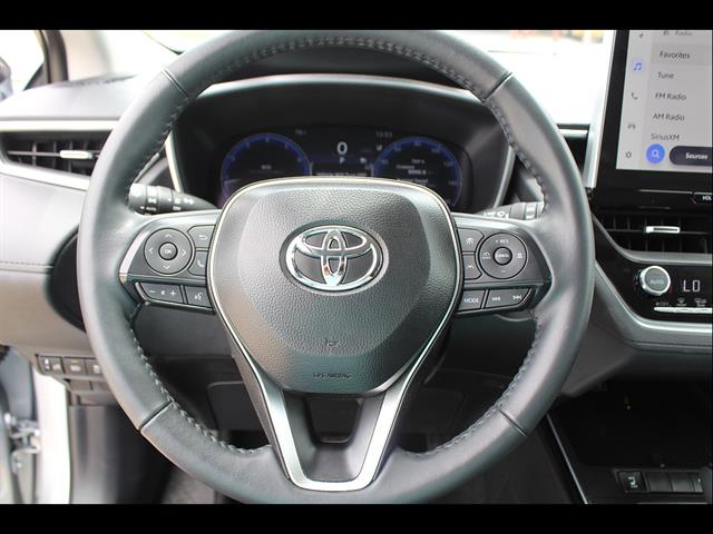 2026 Toyota Corolla Cross XLE - Photo 18