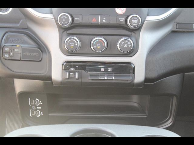 2024 RAM Ram 3500 Pickup Big Horn - Photo 26