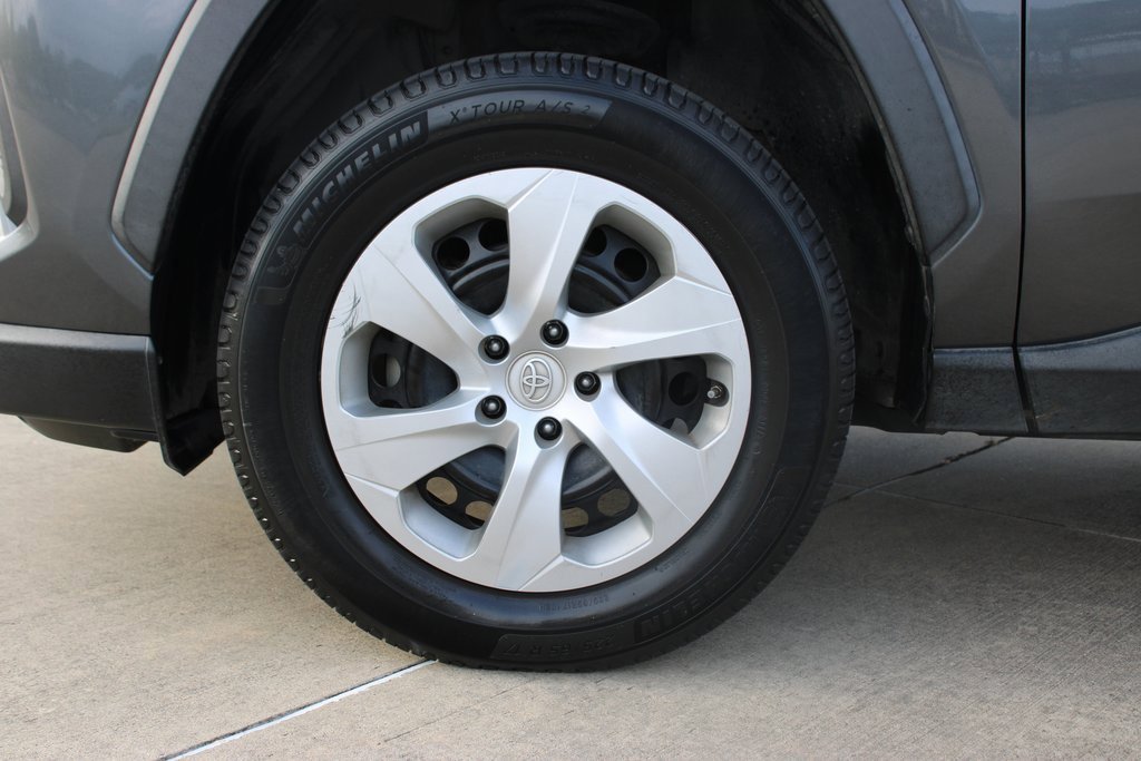 Used 2019 Toyota RAV4 LE with VIN 2T3H1RFV1KC024413 for sale in Lafayette, LA