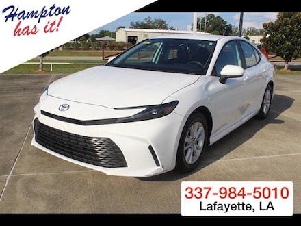 2025 Toyota Camry LE Sedan