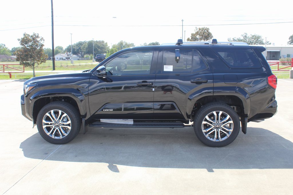 2025 Toyota 4Runner Limited photo 3