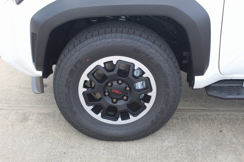 2025 Toyota 4Runner TRD Off-Road Premium photo 2