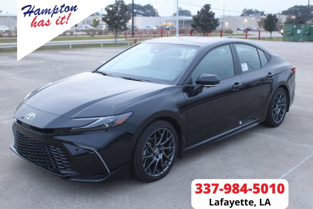 2025 Toyota Camry XSE's photo