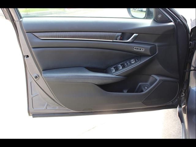 2018 Honda Accord EX-L - Photo 13