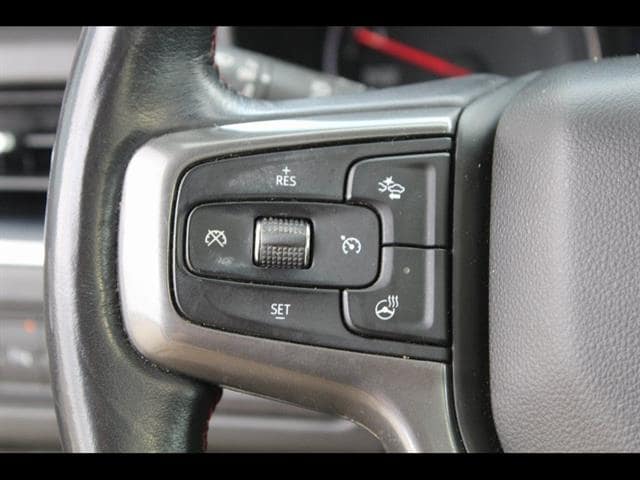 2021 Chevrolet Suburban RST - Photo 22