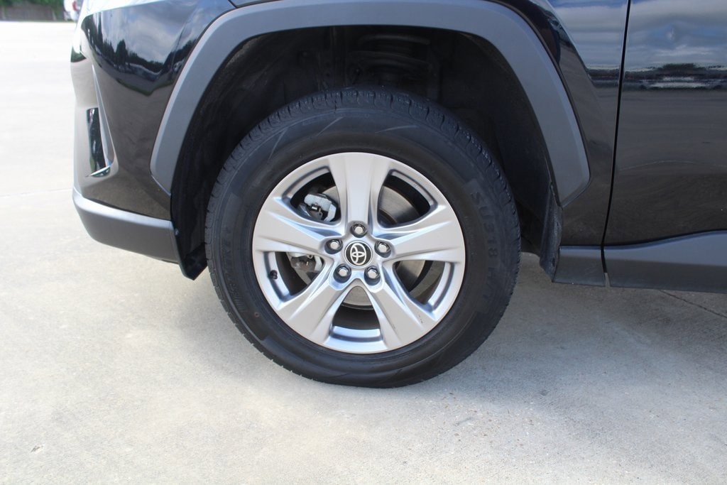 Used 2022 Toyota RAV4 XLE with VIN 2T3W1RFV5NW218467 for sale in Lafayette, LA