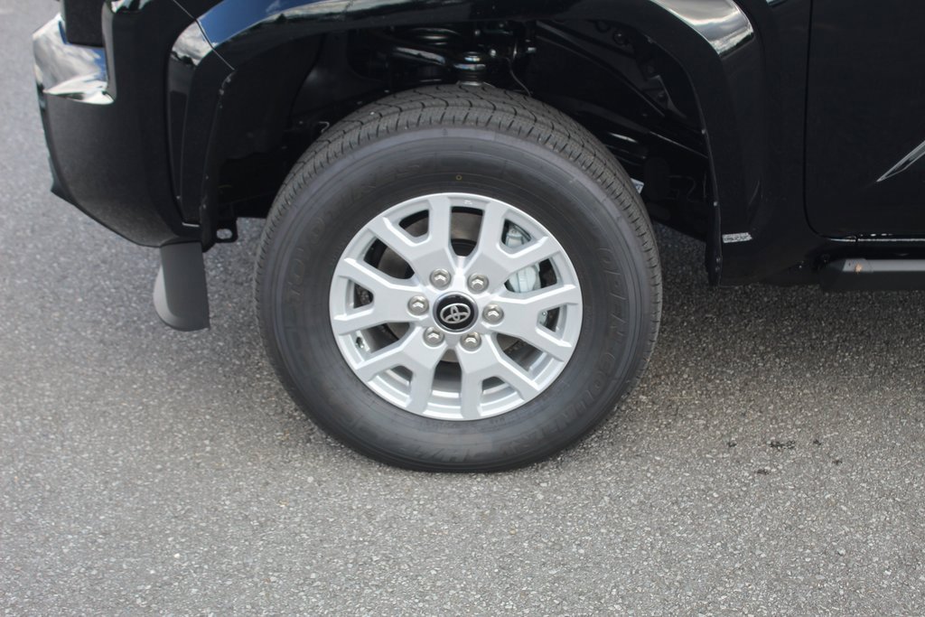 2025 Toyota Tacoma SR5 photo 2