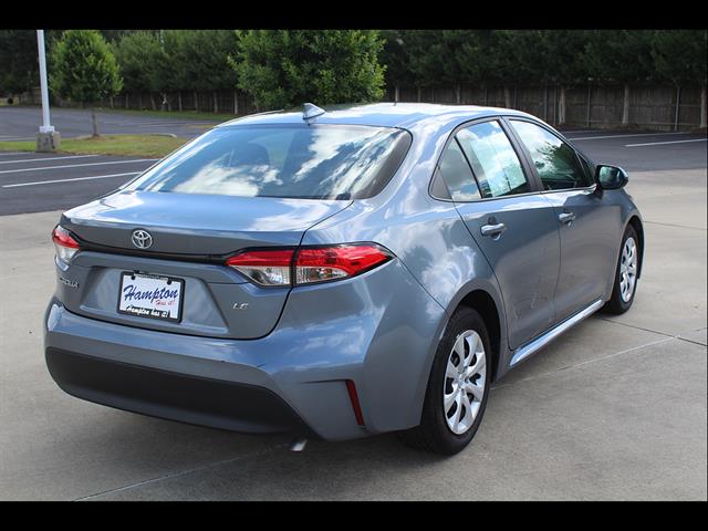 2025 Toyota Corolla LE - Photo 6