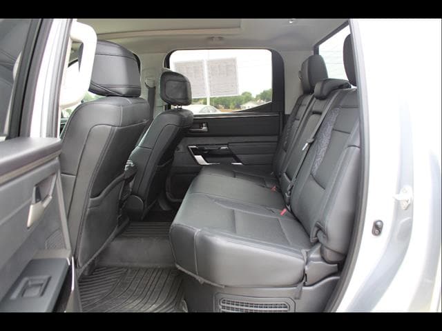 2024 Toyota Tundra Limited - Photo 33