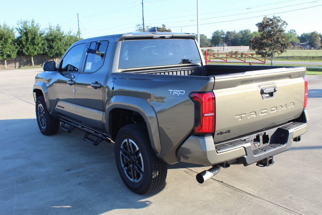 2025 Toyota Tacoma TRD Sport Double Cab photo 4
