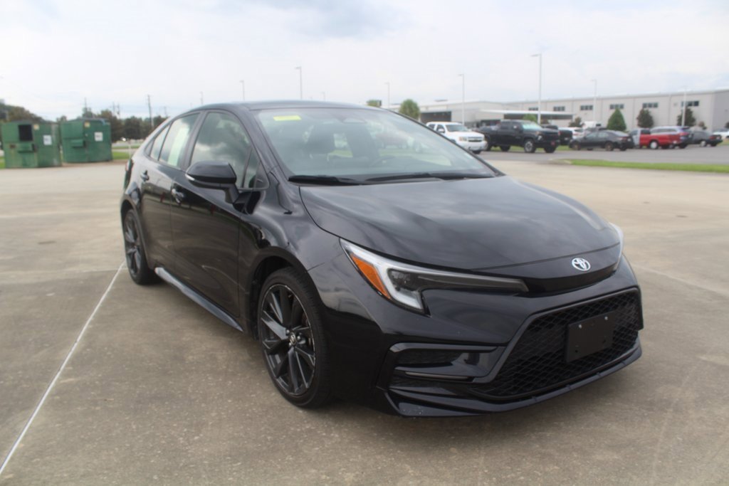 2024 Toyota Corolla SE Premium photo 4