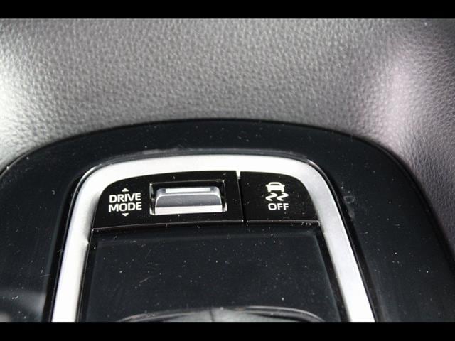 2024 Toyota Corolla SE - Photo 28