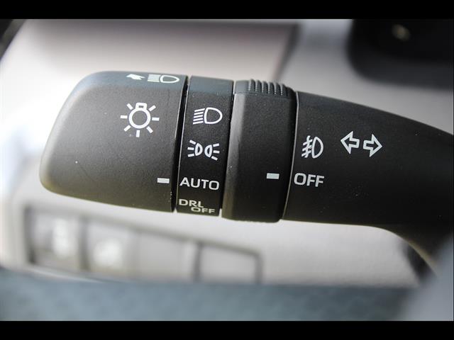 2026 Toyota Tacoma SR5 - Photo 21