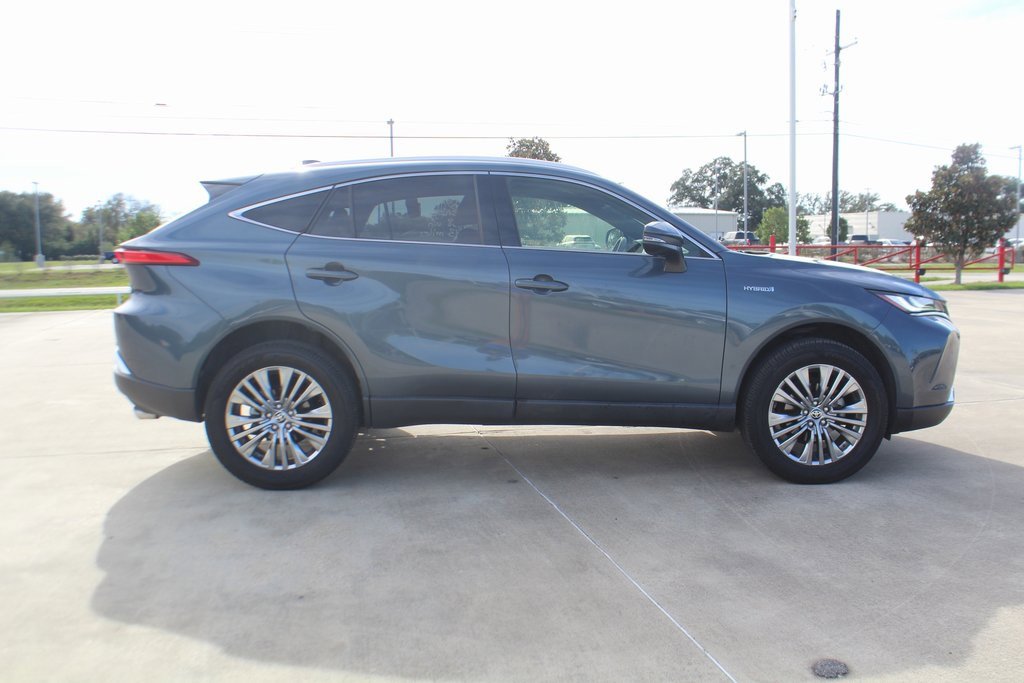 2021 Toyota Venza Limited photo 4