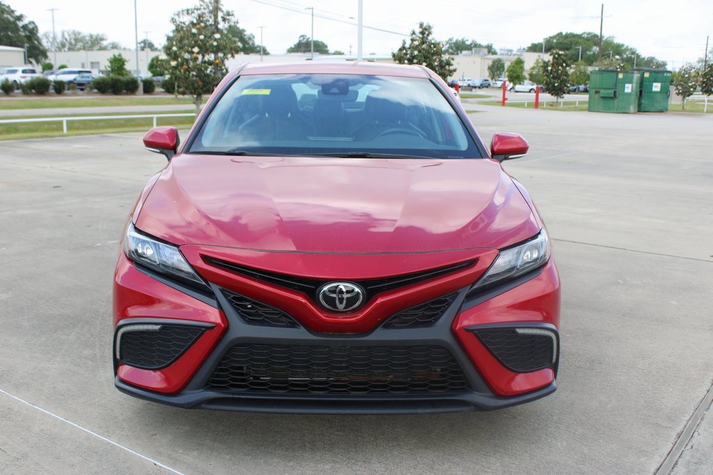 2023 Toyota Camry SE photo 3