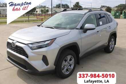 2025 Toyota RAV4 Hybrid XLE SUV