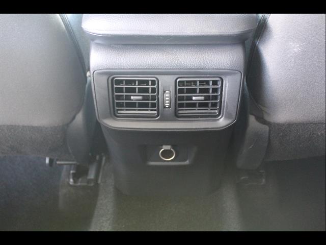 2025 Toyota RAV4 LE - Photo 30