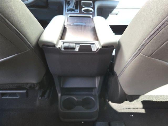 2023 Toyota Sienna XLE - Photo 21