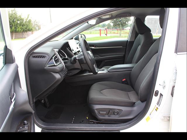 2023 Toyota Camry LE - Photo 14