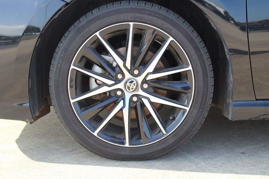 Used 2024 Toyota Camry SE with VIN 4T1G11AK0RU864663 for sale in Lafayette, LA